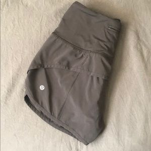 Lululemon High-waisted Speed Up Shorts